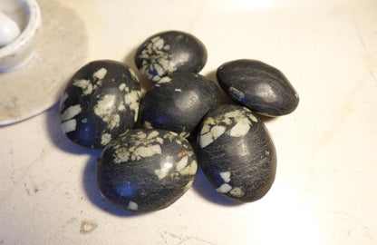Peony Jade Palm Stone Natural Crystal Polished Worry Stone Home Decor Anxiety Pocket Distraction Meditation Gift Birthday Christmas