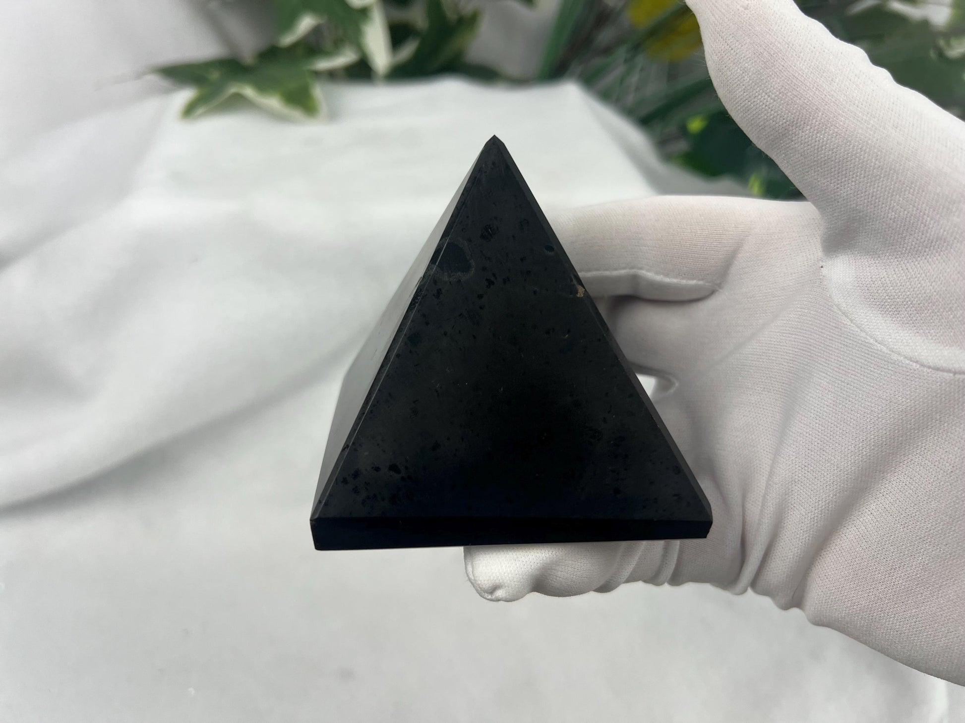 Namibia Black Tourmaline Natural Pyramid Smooth Polished Carved Crystal Worry Anxiety Distraction Meditation Christmas Xmas Gift Decor Focus