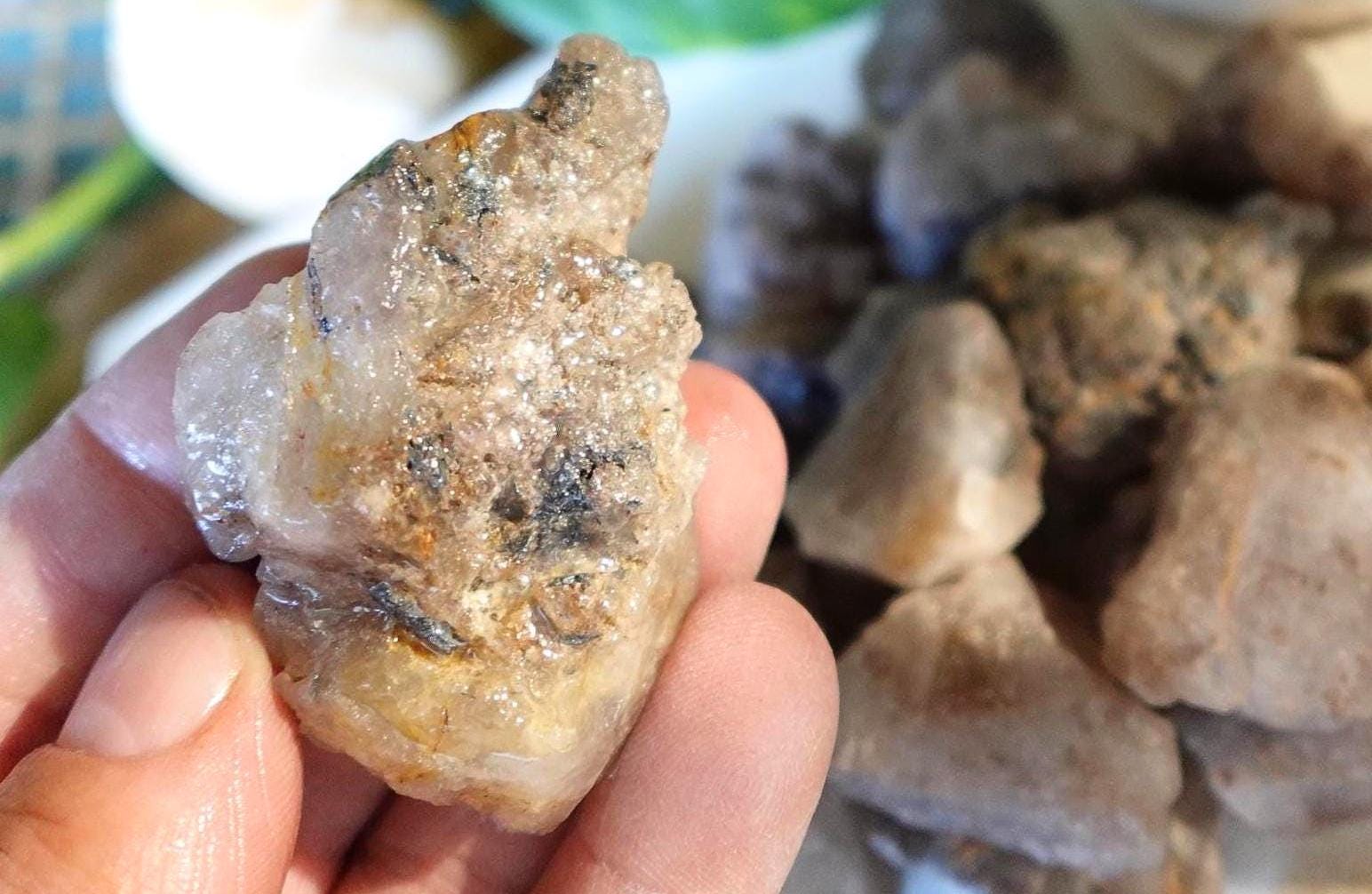 Raw Golden Rutile Quartz Crystals Natural Crystal Worry Stone Home Decor Anxiety Pocket Distraction Meditation Gift Birthday Christmas