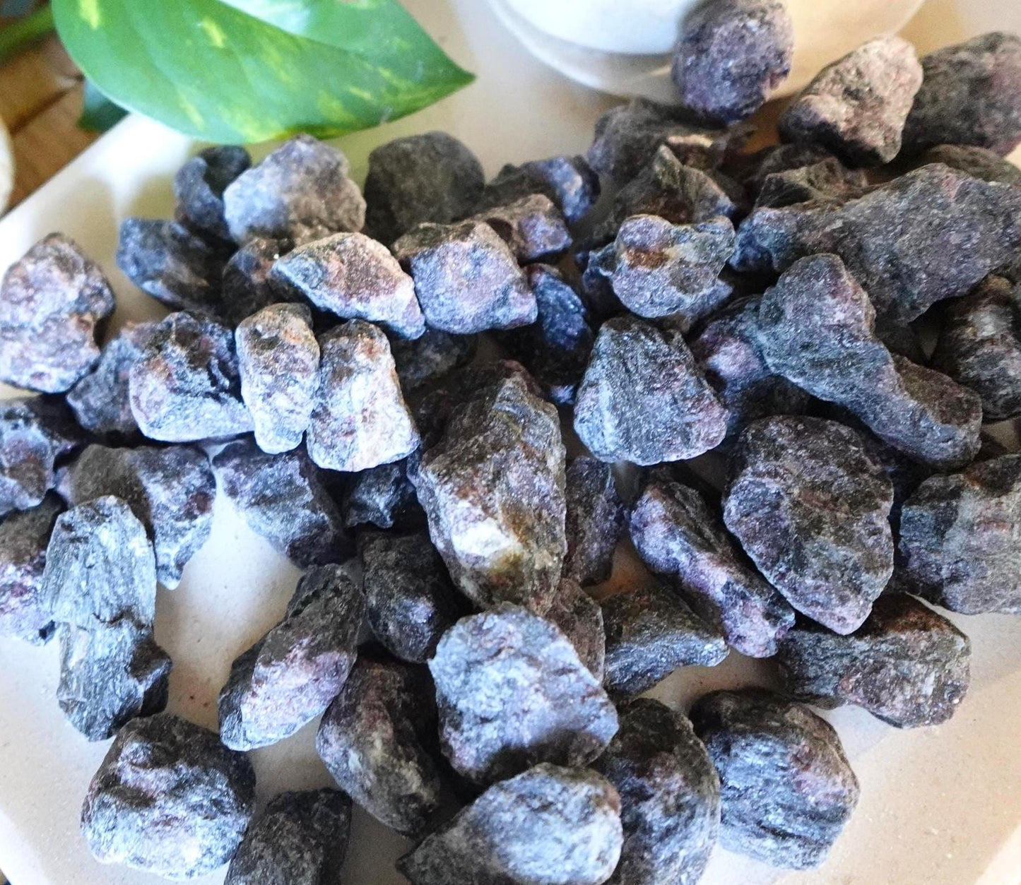 Raw Garnet Stone: Natural Untreated Crystals for Arts, Crafts & Decor