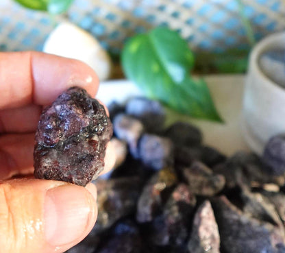 Raw Garnet Stone: Natural Untreated Crystals for Arts, Crafts & Decor