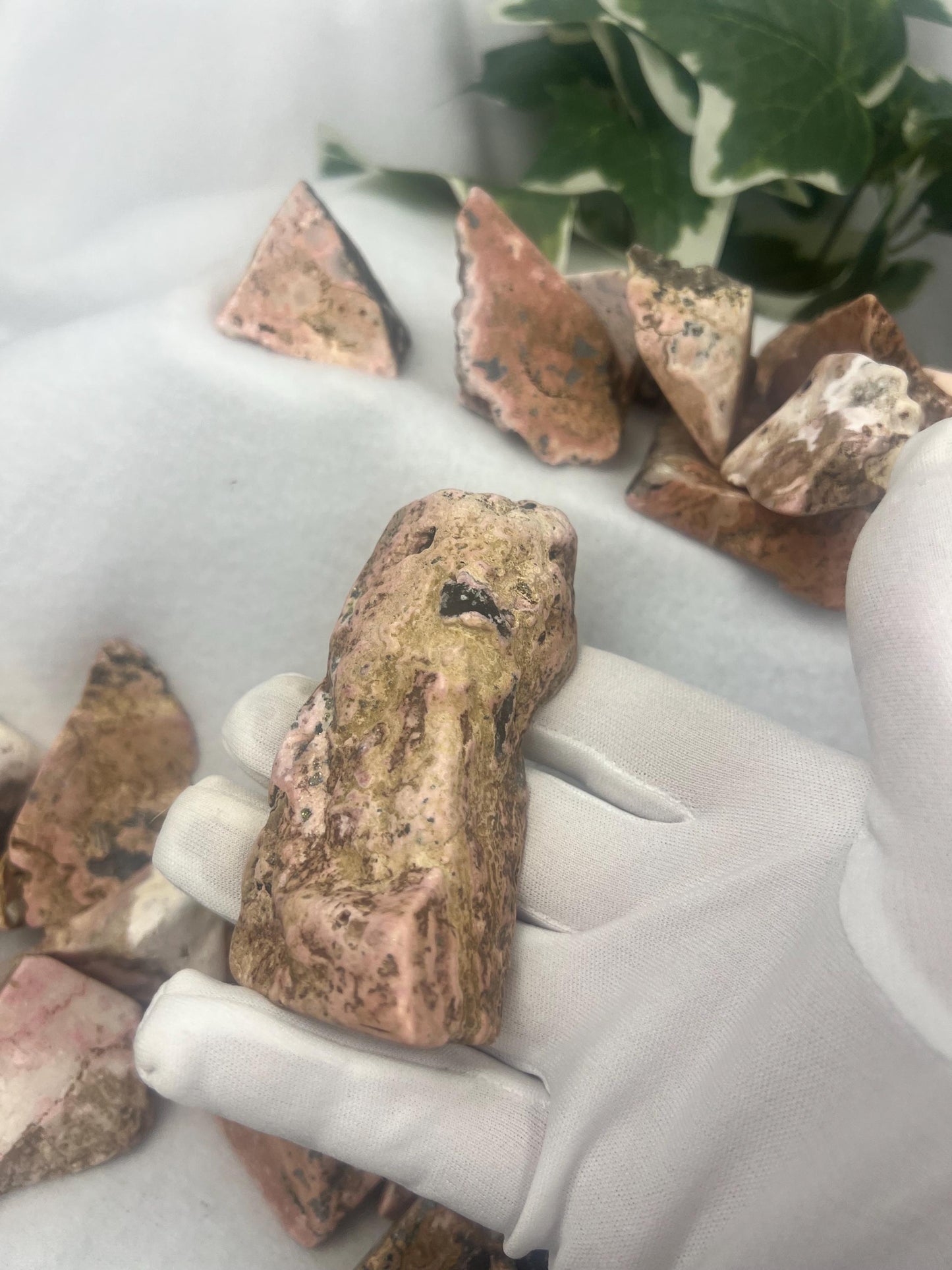 Fresh British Columbia Rhodonite Natural Polished Free Form Stone Smooth Carved Crystal for Distraction Anxiety Christmas Home Decor