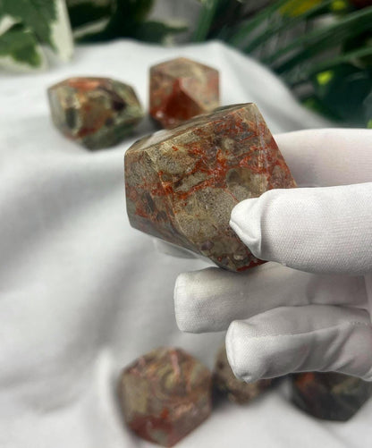 Brecciated Jasper Palm Stone: Polished Crystal for Stress Relief Home Decor Worry Pocket Stress Anxiety Palm Stone