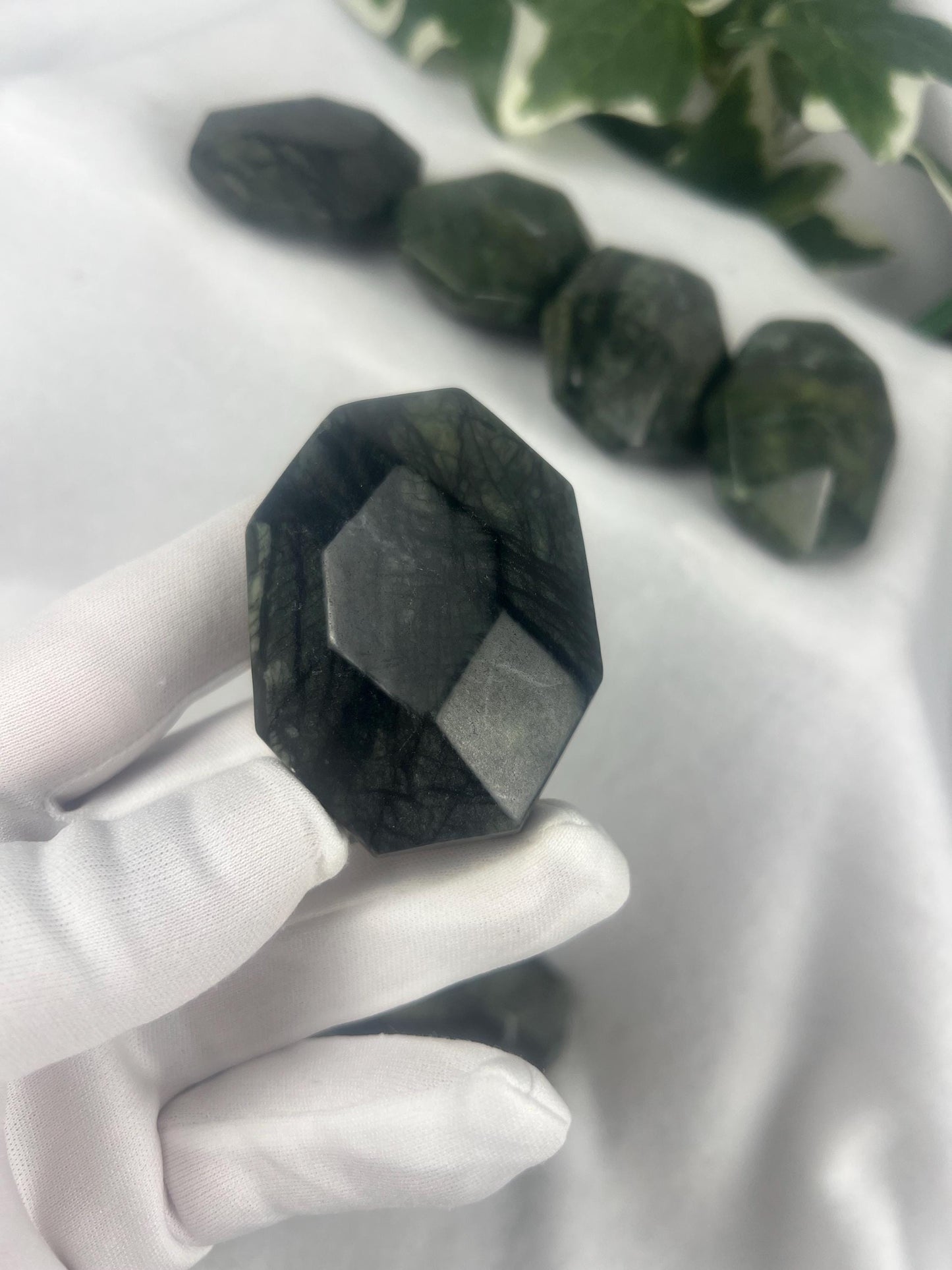 Xiuyan Nephrite Jade Palm Stone: Faceted Chinese Green Worry Stone Home Decor Worry Pocket Stress Anxiety Palm Stone
