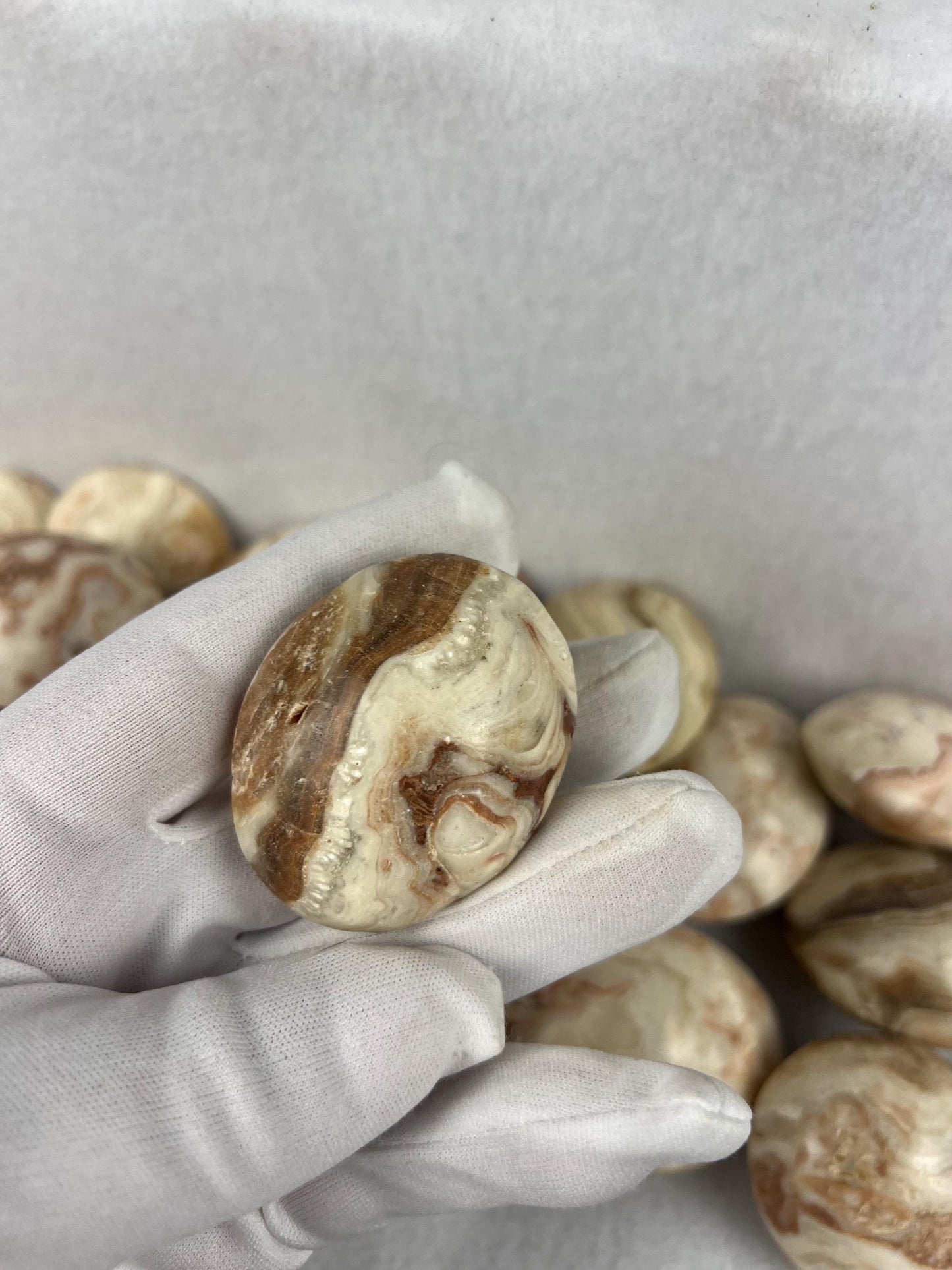 Agyupat Calcite Palm Stone: Polished Crystal for Stress & Anxiety Relief Home Decor Worry Pocket Stress Anxiety Palm Stone