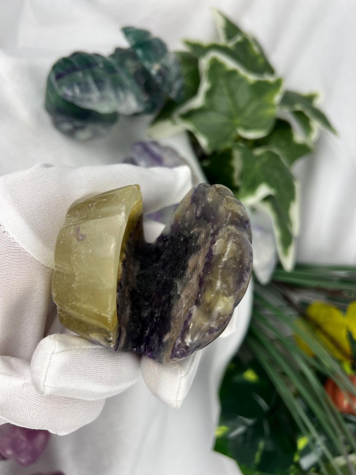 Fluorite Crystal Clam Seashell Carving Polished Natural Home Decor Christmas Birthday Statue Crystal Gemstone Feng Shui Christmas Jewelry