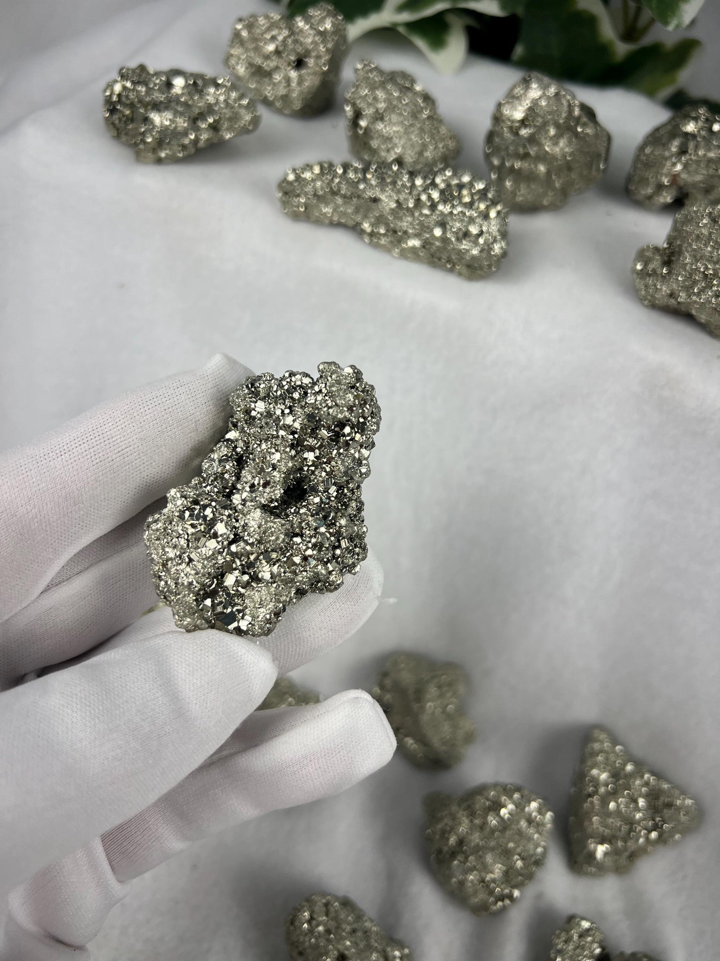 Grade A Iron Pyrite Clusters Chilean Home Decor Christmas Birthday Gift Anxiety Stress Crystal Collection Worry Groomsman Home Decor