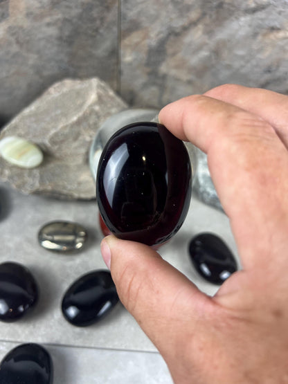 Resonance Blood Quartz Carved Crystal Sculpture: Anxiety Relief, Meditation Stone Home Decor Worry Pocket Stress Anxiety Palm Stone
