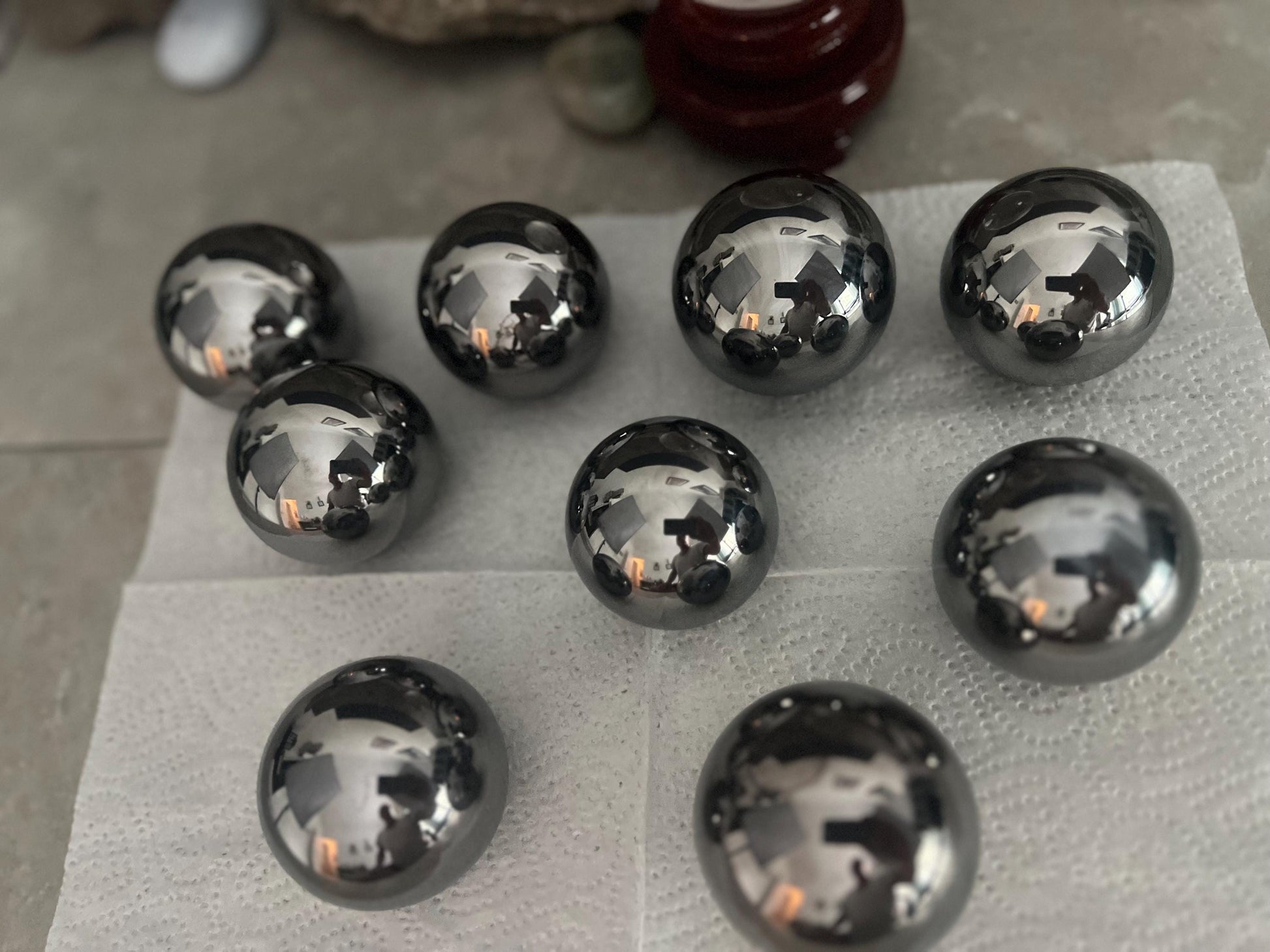 High Frequency Terahertz Sphere Stone: Reflective Home Decor, Focus Aid