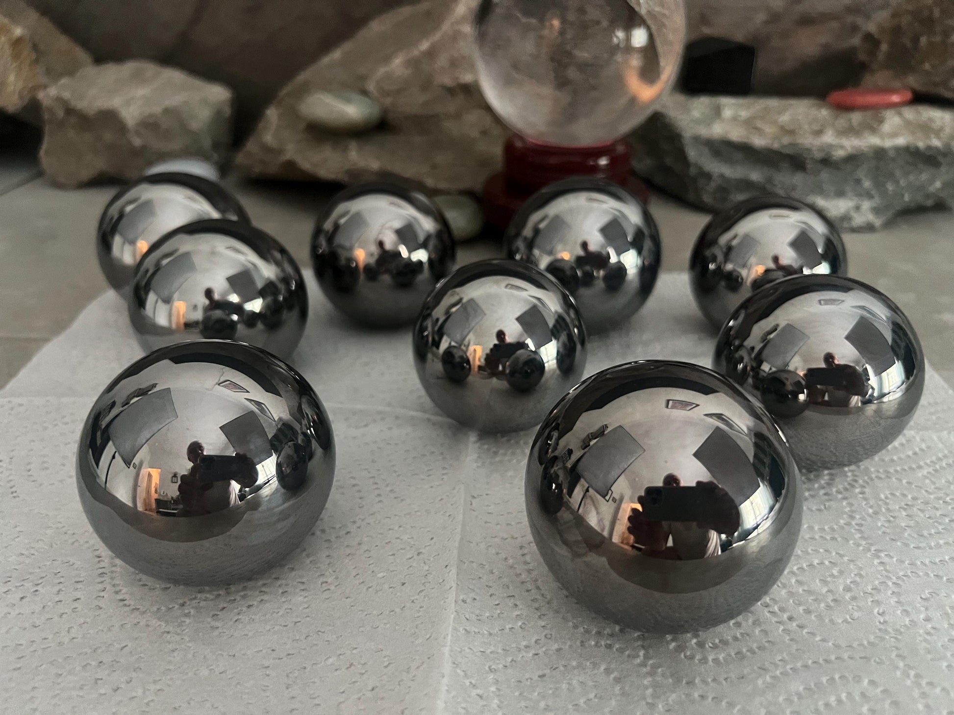 High Frequency Terahertz Sphere Stone: Reflective Home Decor, Focus Aid