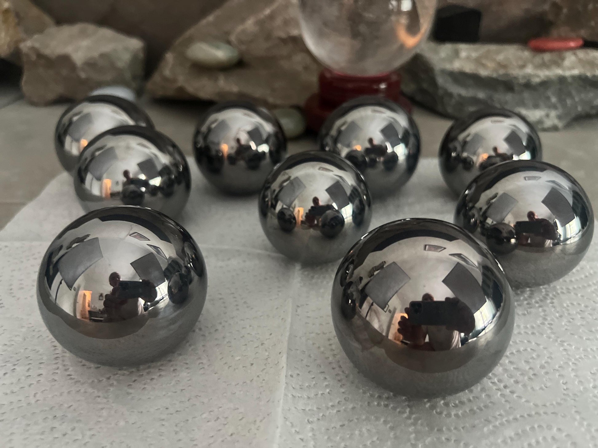 High Frequency Terahertz Sphere Stone: Reflective Home Decor, Focus Aid