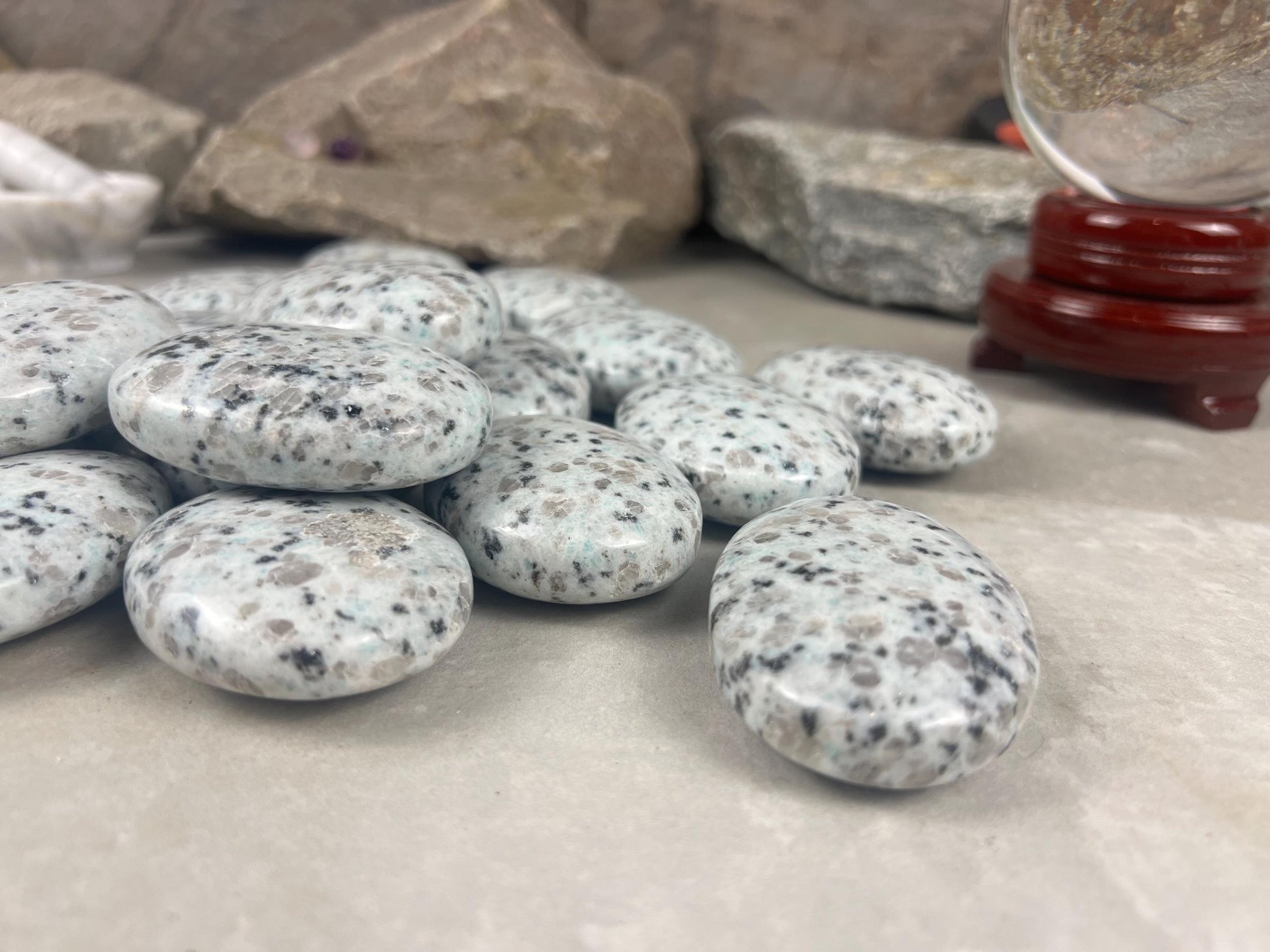North Coast New Zealand Sesame Jasper Palm Natural Crystal Polished Worry Stone Home Decor Anxiety Pocket Distraction Meditation Christmas