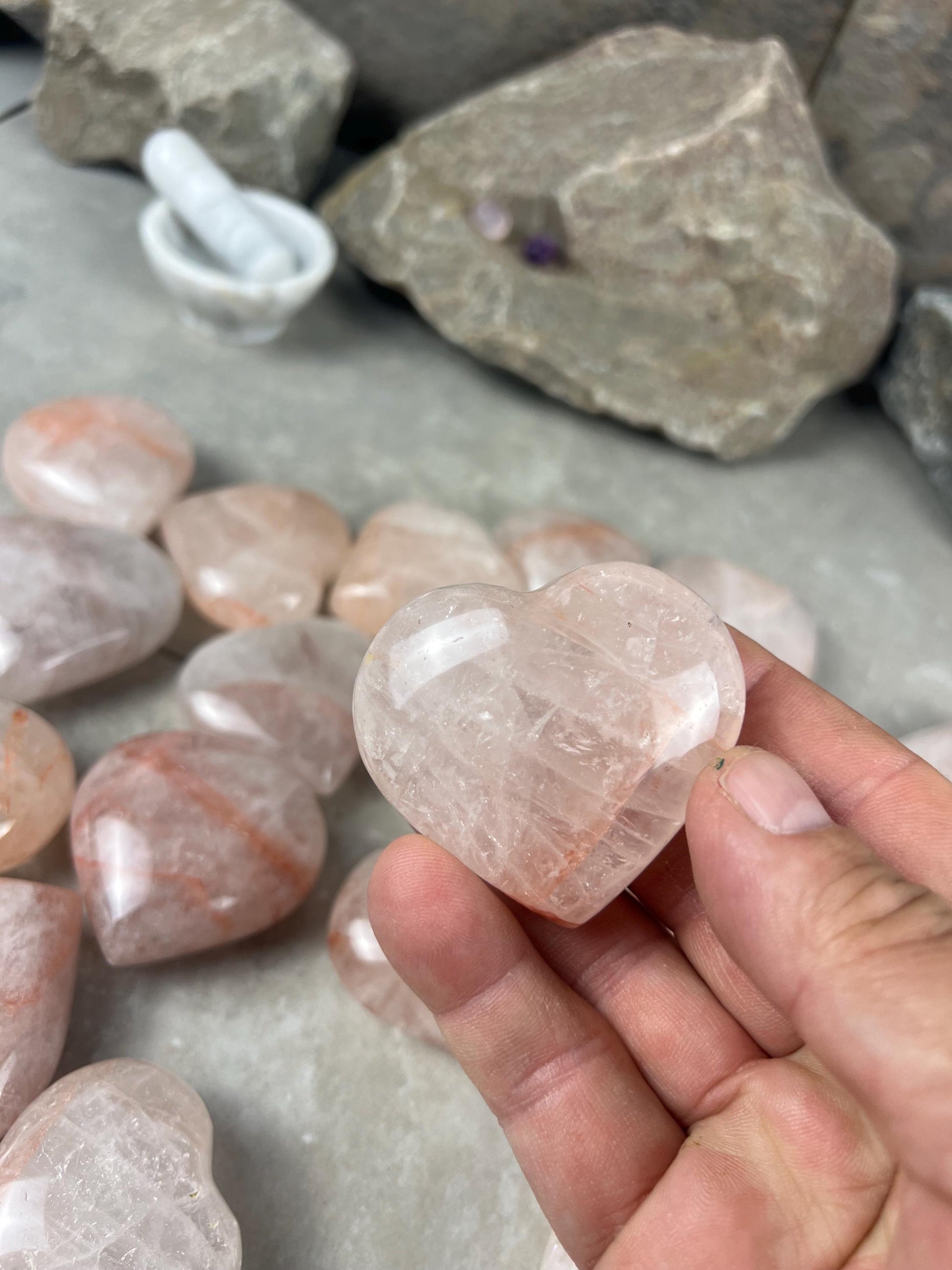 Rare African Lithium Quartz Polished Crystal Hearts Worry Stone Pocket Palm Home Decor Worry Pocket Stress Anxiety Palm Stone