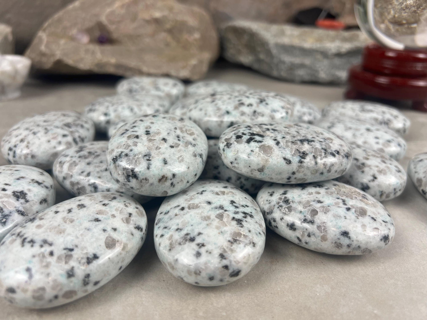North Coast New Zealand Sesame Jasper Palm Natural Crystal Polished Worry Stone Home Decor Anxiety Pocket Distraction Meditation Christmas