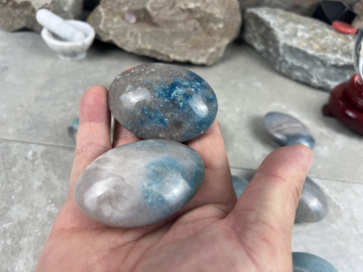 Nigerian Blue Trolleite Natural Polished Palm Stone Polished Crystal for Stress Relief Home Decor Home Decor Anxiety Pocket
