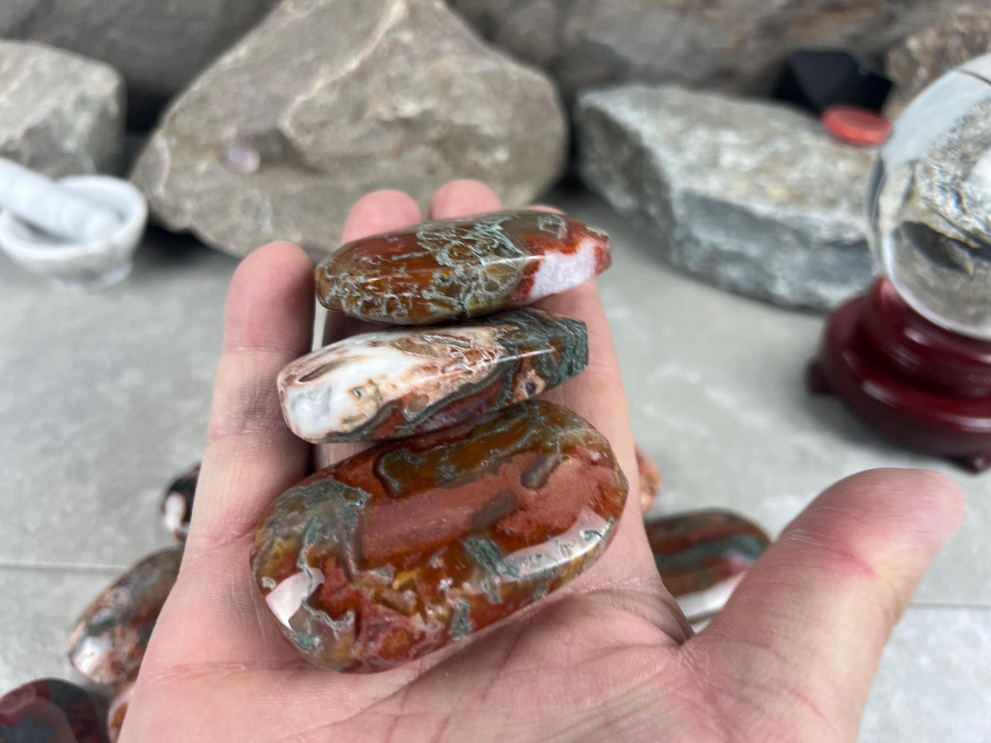 Gujarat Red Moss Agate Natural Crystal Palm Stone Worry Anxiety Distraction Pocket Stone Home Decor Worry Pocket Stress Anxiety Palm Stone