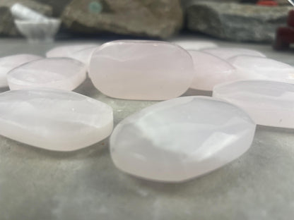 Mangano Calcite Palm Stone Polished Crystal for Meditation & Anxiety Relief Home Decor Worry Pocket Stress Anxiety Palm Stone