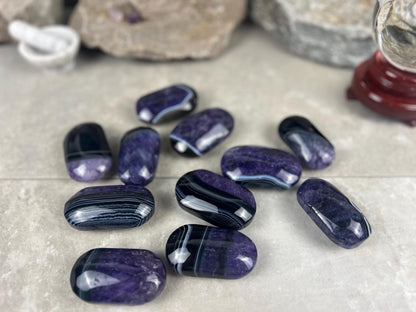 Uruguay Purple Sardonyx Natural Crystal Palm Polished Worry Stone Home Decor Anxiety Pocket Distraction Meditation Gift Birthday Christmas