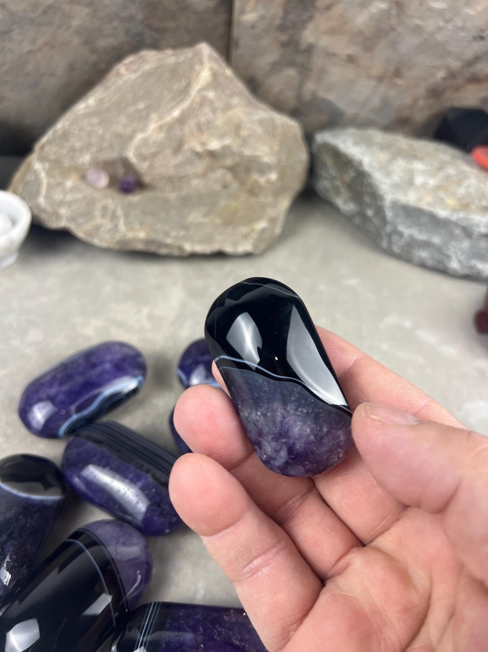 Uruguay Purple Sardonyx Natural Crystal Palm Polished Worry Stone Home Decor Anxiety Pocket Distraction Meditation Gift Birthday Christmas