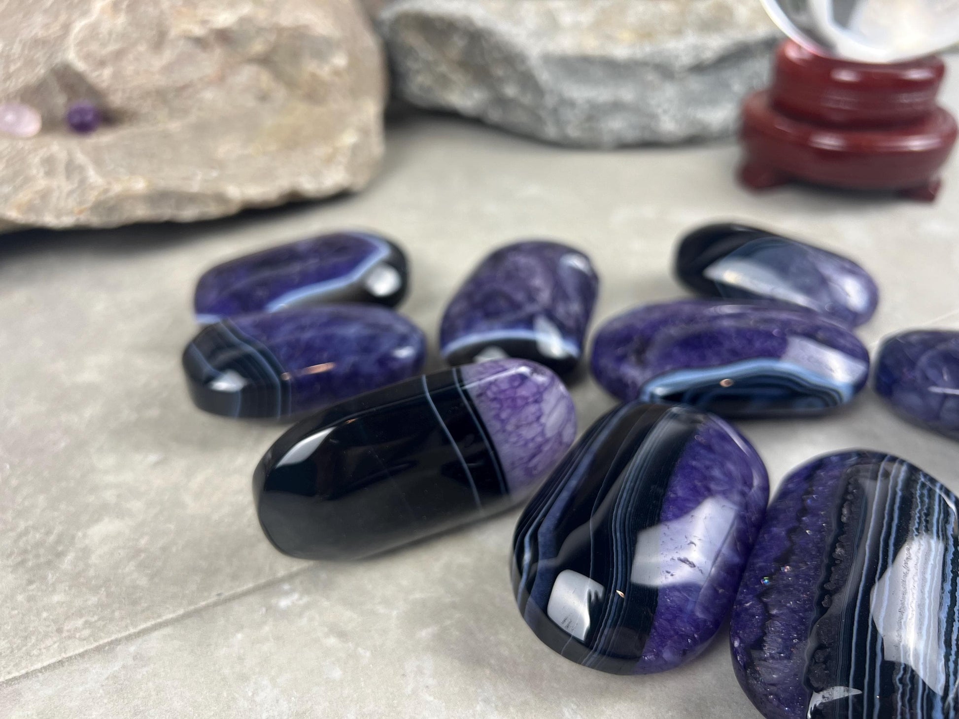 Uruguay Purple Sardonyx Natural Crystal Palm Polished Worry Stone Home Decor Anxiety Pocket Distraction Meditation Gift Birthday Christmas