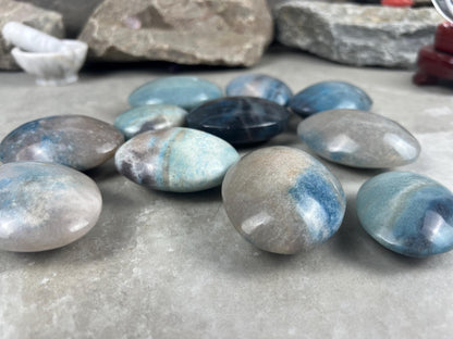 Nigerian Blue Trolleite Natural Polished Palm Stone Polished Crystal for Stress Relief Home Decor Home Decor Anxiety Pocket
