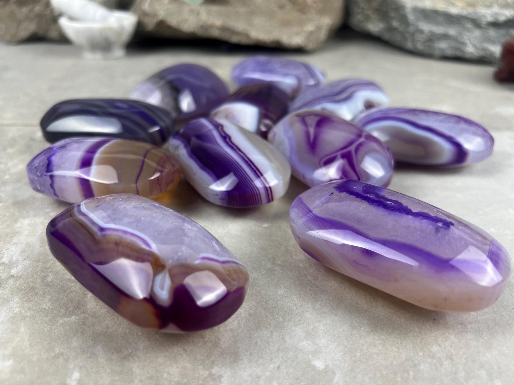 Uruguay Lilac Sardonyx Natural Crystal Palm Stone Worry Anxiety Distraction Pocket Stone Home Decor Worry Pocket Stress Anxiety Palm Stone