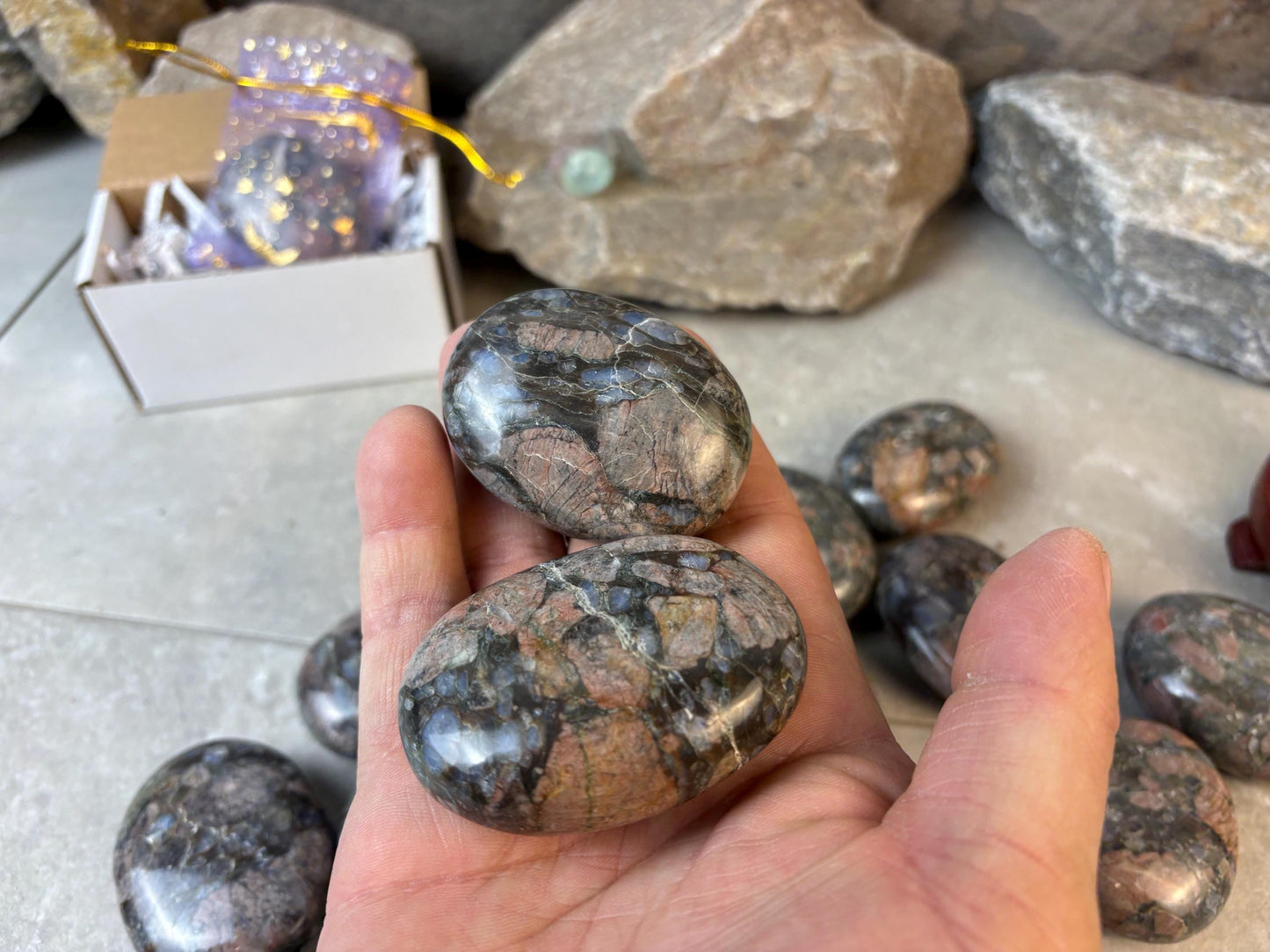 Texan Que Sera Palm Stone Polished Crystal for Stress Relief Home Decor Home Decor Anxiety Pocket Worry Natural Polished Gift Christmas Gift