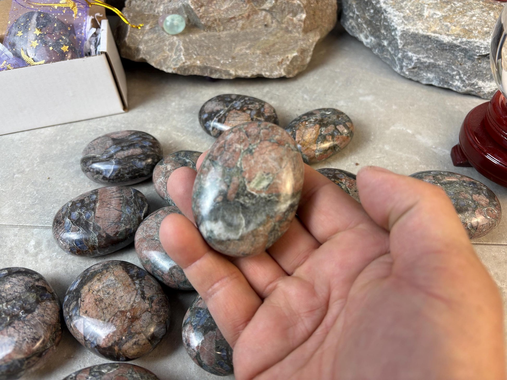 Texan Que Sera Palm Stone Polished Crystal for Stress Relief Home Decor Home Decor Anxiety Pocket Worry Natural Polished Gift Christmas Gift