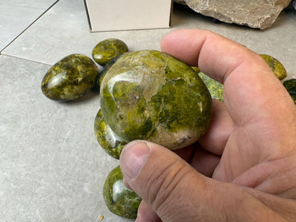 Green Opal Palm Stone Smooth Polished Carved Crystal for Distraction Worry Stress Home Decor Gift Christmas Meditation Pocket Relief