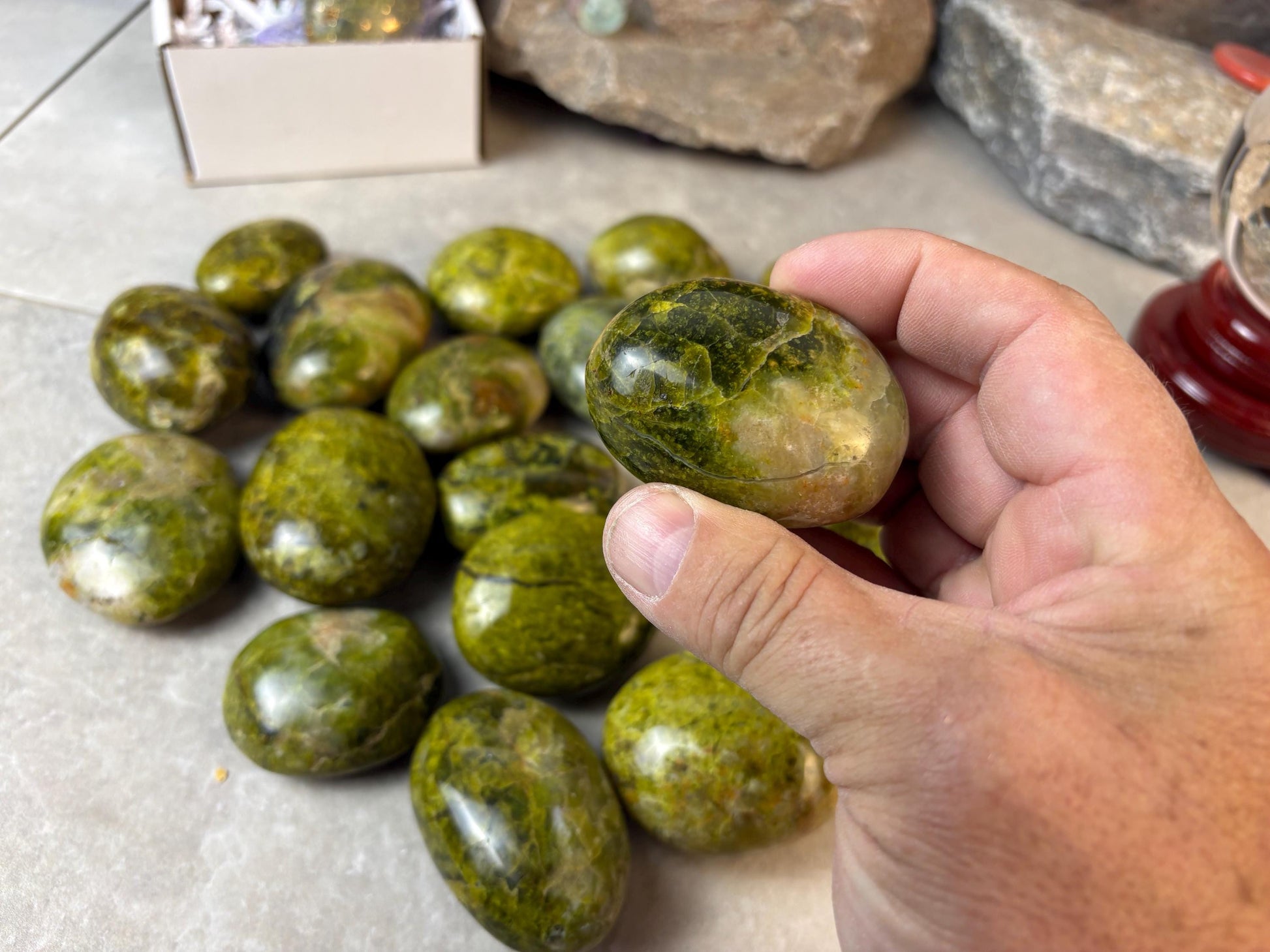 Green Opal Palm Stone Smooth Polished Carved Crystal for Distraction Worry Stress Home Decor Gift Christmas Meditation Pocket Relief