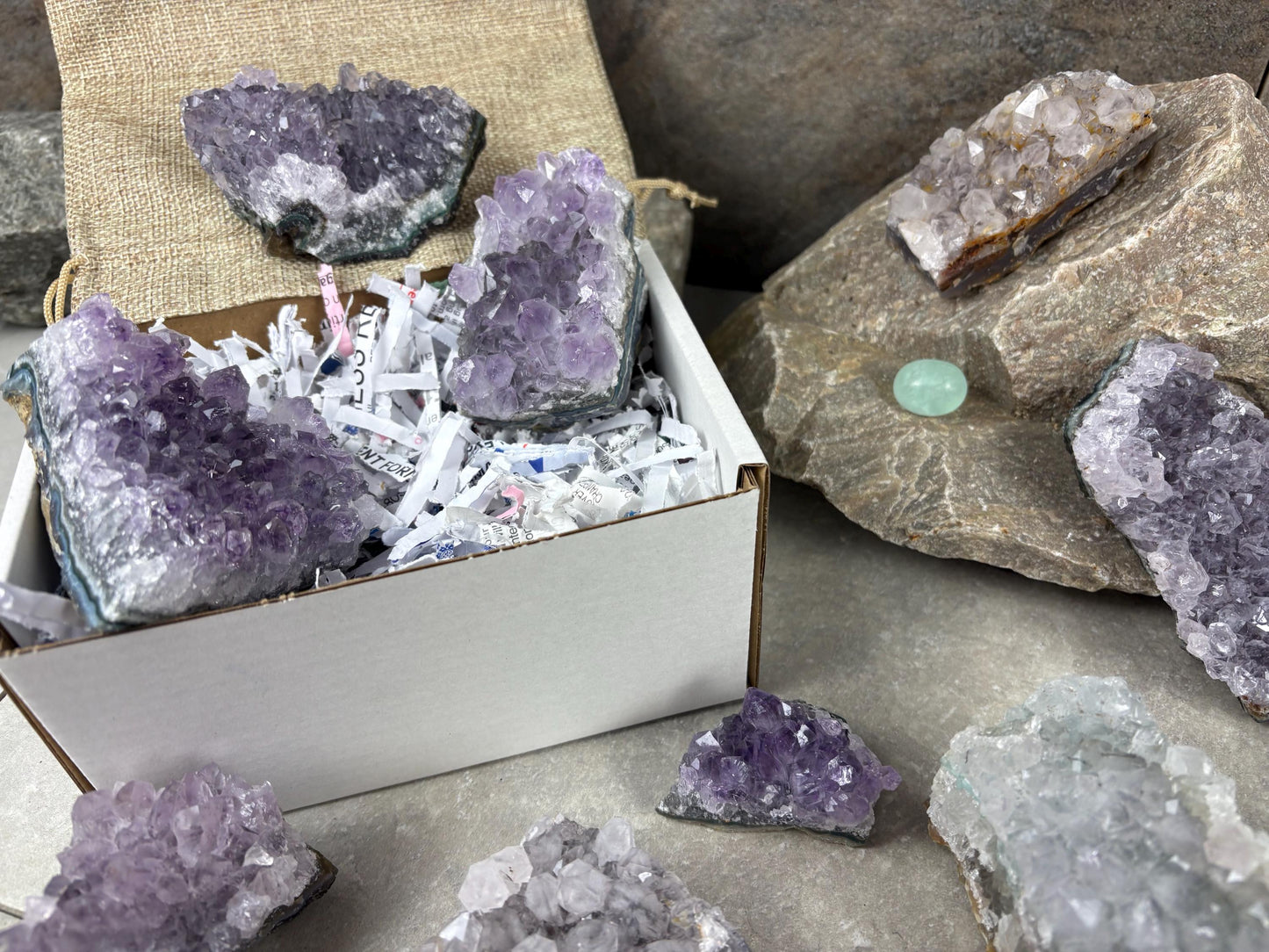 Brazil Amethyst Geode Frag Bedside Cluster Natural Crystal Worry Anxiety Distraction Stone Home Decor Worry Pocket Stress Anxiety Altar