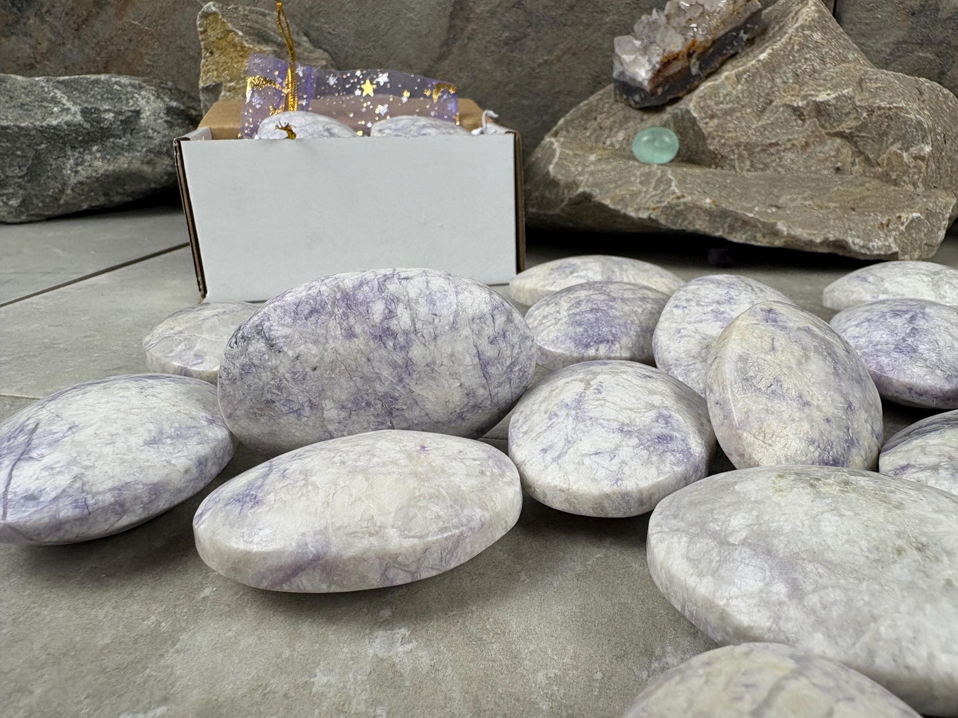 Nevada Tiffany Stone Bertrandite Natural Crystal Gift Stone Worry Anxiety Distraction Pocket Home Decor Worry Pocket Stress Anxiety Palm