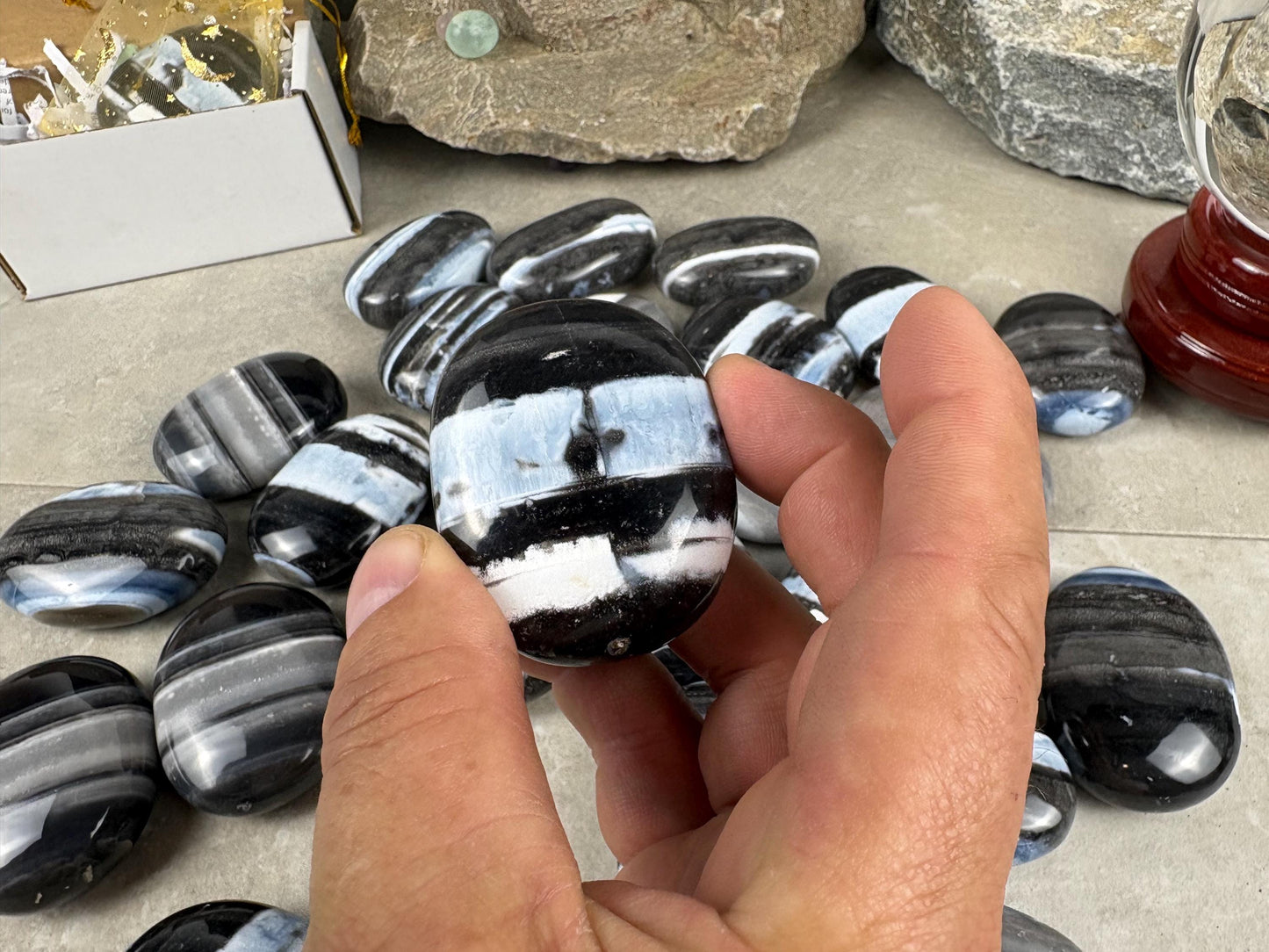 Oregon Blue Owyhee Opal Palm Stone Natural Crystal Polished Worry Decor Anxiety Pocket Distraction Meditation Christmas Worry Gift Jewellry