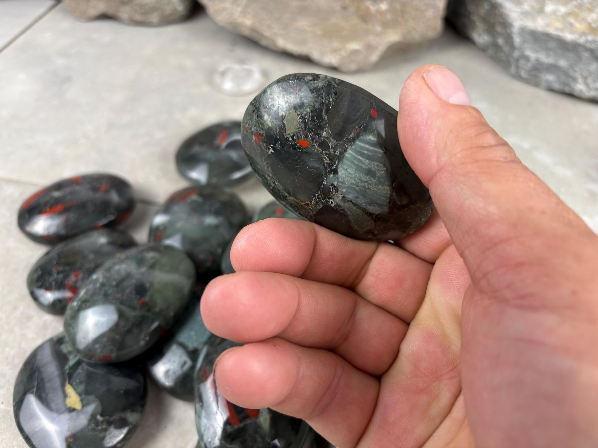 Gujarat Peshwa Heliotrope India Blood Stone Palm Stone Polished Worry Stone Home Decor Anxiety Pocket Gift Worry Pocket Stress Birthday