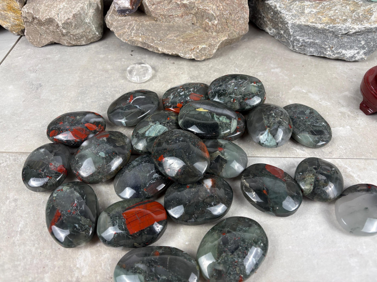 Gujarat Peshwa Heliotrope India Blood Stone Palm Stone Polished Worry Stone Home Decor Anxiety Pocket Gift Worry Pocket Stress Birthday