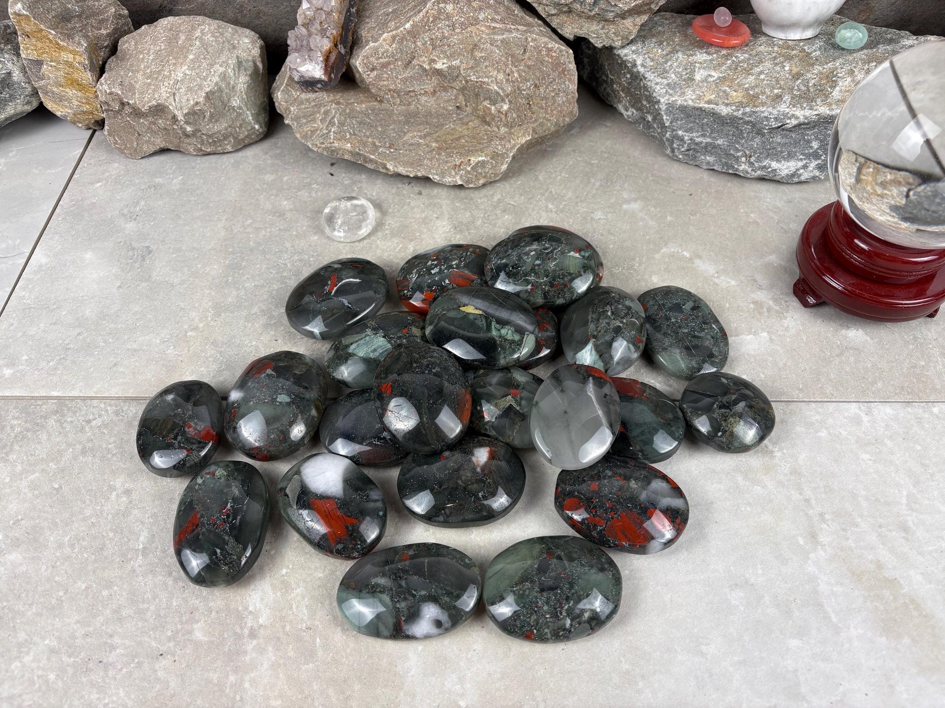 Gujarat Peshwa Heliotrope India Blood Stone Palm Stone Polished Worry Stone Home Decor Anxiety Pocket Gift Worry Pocket Stress Birthday