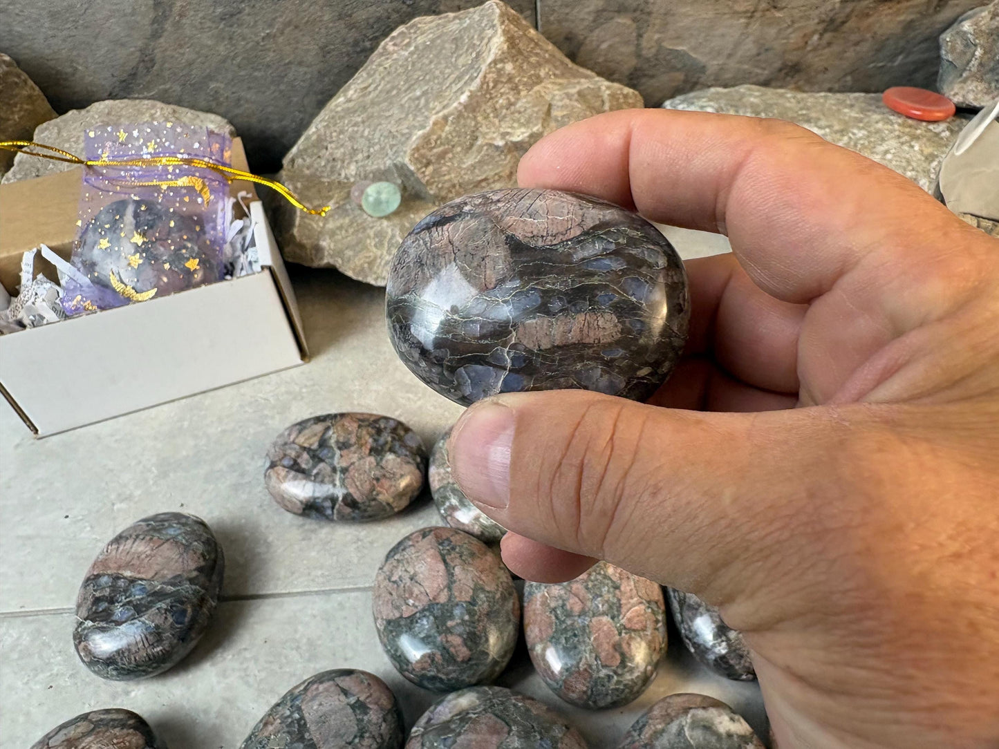 Texan Que Sera Palm Stone Polished Crystal for Stress Relief Home Decor Home Decor Anxiety Pocket Worry Natural Polished Gift Christmas Gift