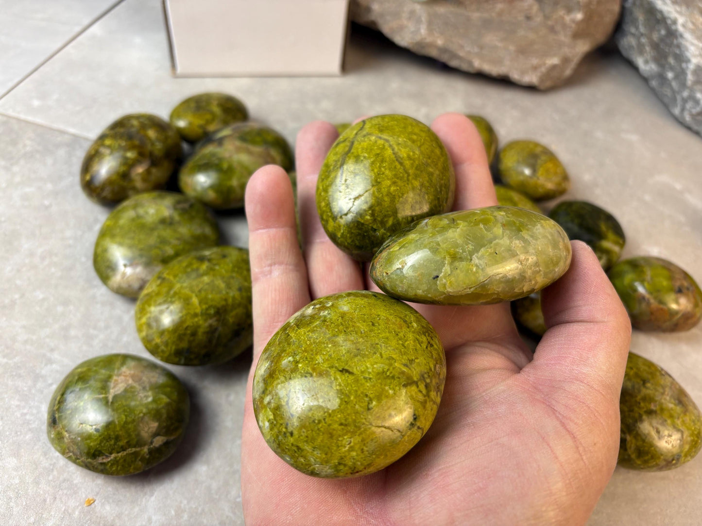 Green Opal Palm Stone Smooth Polished Carved Crystal for Distraction Worry Stress Home Decor Gift Christmas Meditation Pocket Relief