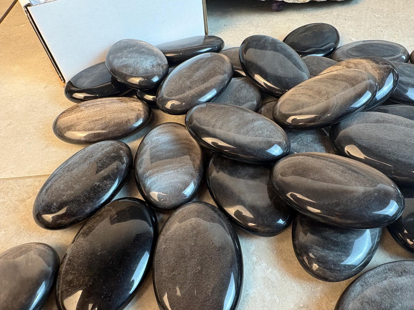 High Shimmer Nevada Silver Obsidian Palm Stone Worry Stone Home Decor Stress Pocket Anxiety Birthday Gift Christmas Meditation Crystal Charm