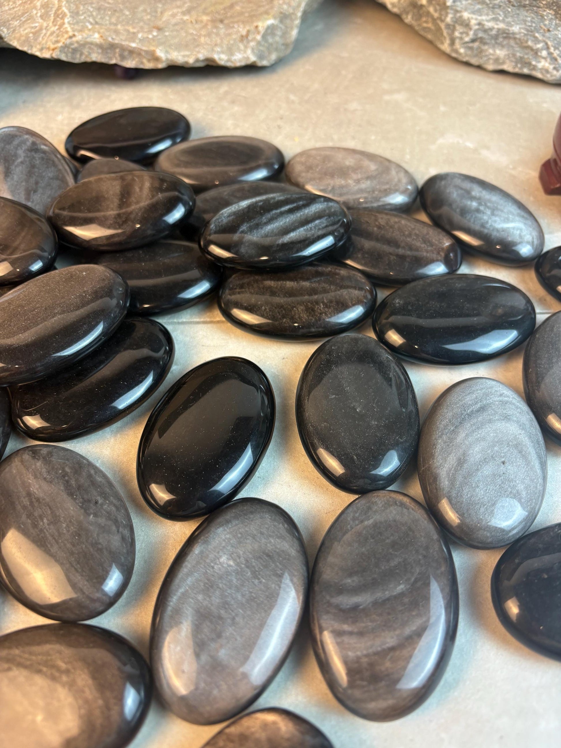 High Shimmer Nevada Silver Obsidian Palm Stone Worry Stone Home Decor Stress Pocket Anxiety Birthday Gift Christmas Meditation Crystal Charm