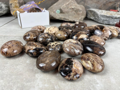 Australian Dark Opal Polished Carved Crystal for Anxiety Relief Home Decor Worry Pocket Stress Anxiety Palm Stone Distraction Gift Birthday