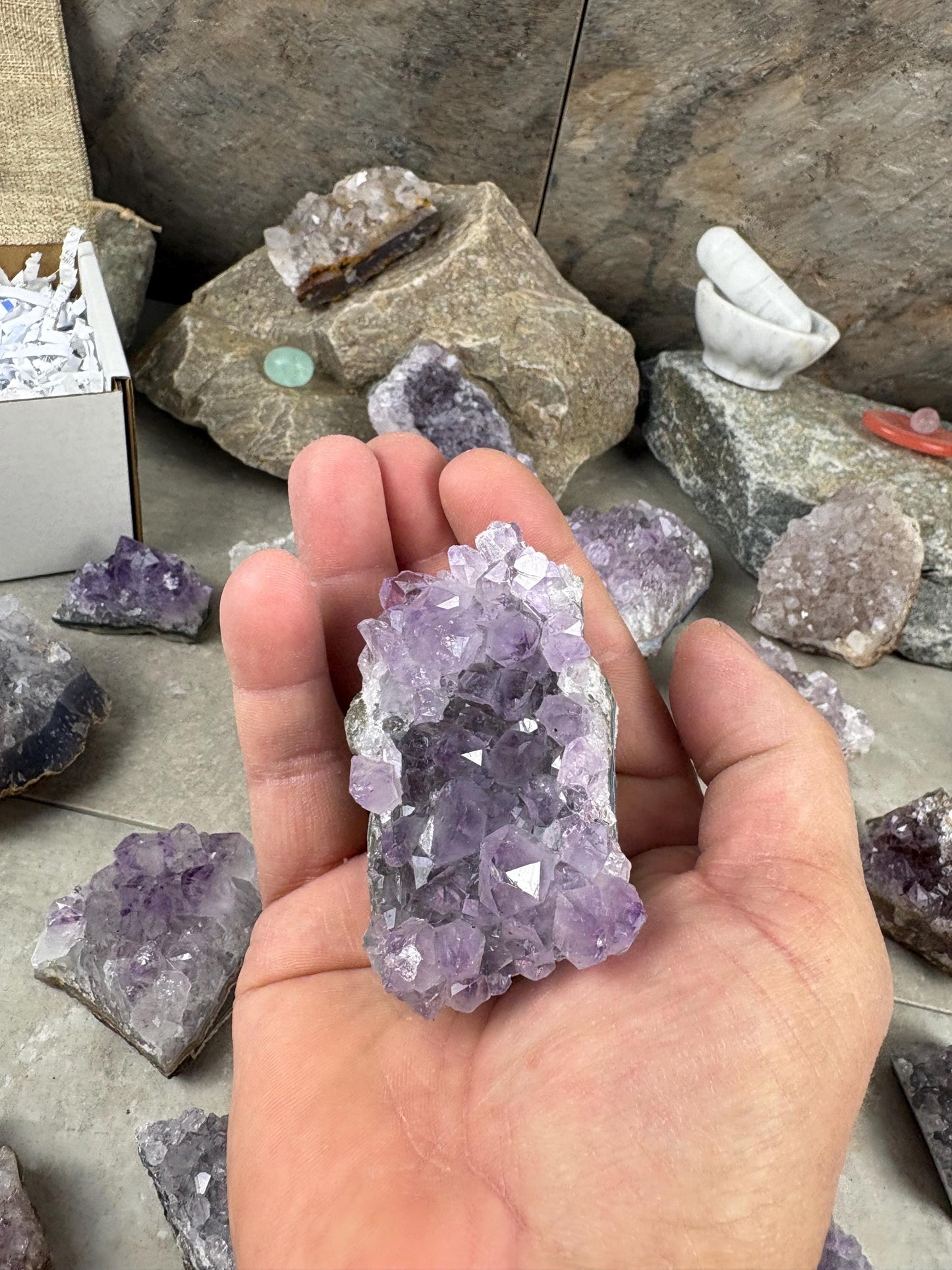 Brazil Amethyst Geode Frag Bedside Cluster Natural Crystal Worry Anxiety Distraction Stone Home Decor Worry Pocket Stress Anxiety Altar