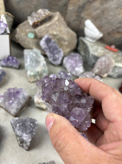 Brazil Amethyst Geode Frag Bedside Cluster Natural Crystal Worry Anxiety Distraction Stone Home Decor Worry Pocket Stress Anxiety Altar
