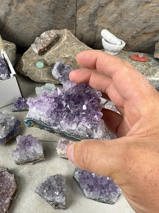 Brazil Amethyst Geode Frag Bedside Cluster Natural Crystal Worry Anxiety Distraction Stone Home Decor Worry Pocket Stress Anxiety Altar