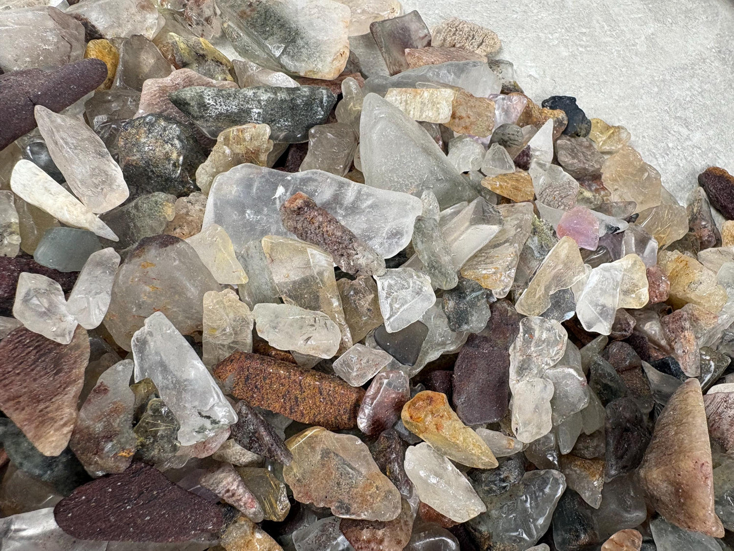 Shredded Chini Khadan India Thousand Layer Quartz Palm Stone Anxiety Relief Meditation Gift Home Decor Worry Pocket Stress Anxiety Palm