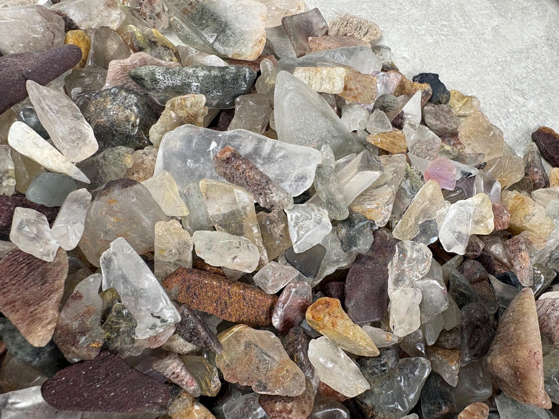 Shredded Chini Khadan India Thousand Layer Quartz Palm Stone Anxiety Relief Meditation Gift Home Decor Worry Pocket Stress Anxiety Palm