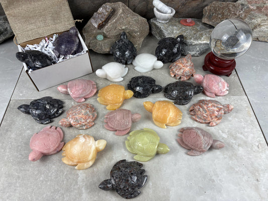 Peruvian Crystal Sea Turtle Carving: Polished Gemstone Feng Shui Decor