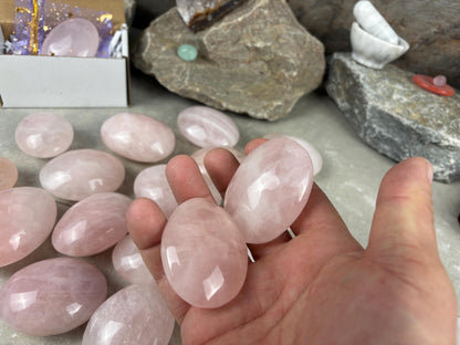 Small Batch Odisha India Rose Quartz Palm Stones Polished Natural Crystal Polished Worry Home Decor Anxiety Pocket Distraction Birthday Gift