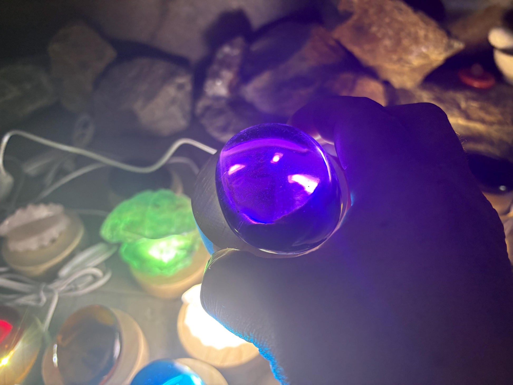 Smelting Quartz with LED Nightlight Quartz Palm Stone Smelting Rose Natural Polished Home Decor Anxiety Worry Calm Meditation Christmas Gif