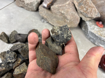 Peruvian Raw Pyrite Crystals Stone Natural Crystal Worry Arts Craft Home Decor Anxiety Pocket Distraction Meditation Gift Birthday Christmas